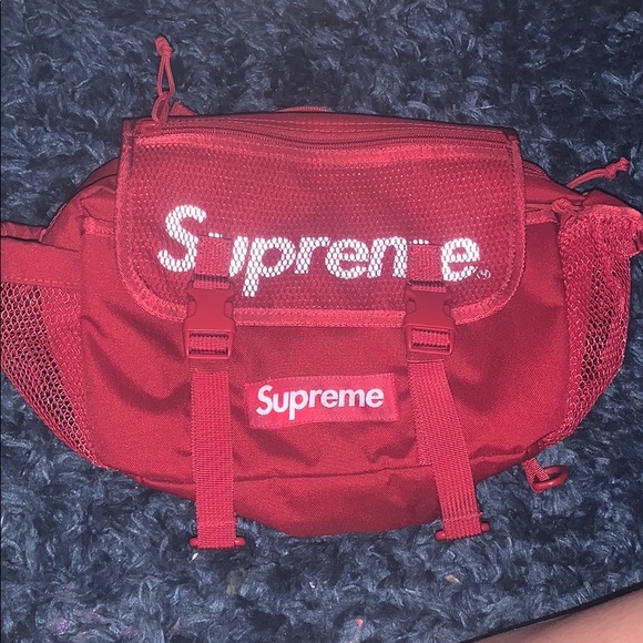 Supreme Handbags - Supreme cross body or fanny pack can be both
